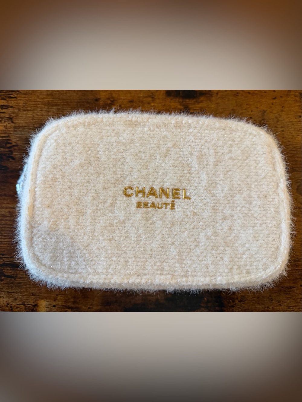 CHANEL Beauté Cosmetic Pouch 2024 Holiday